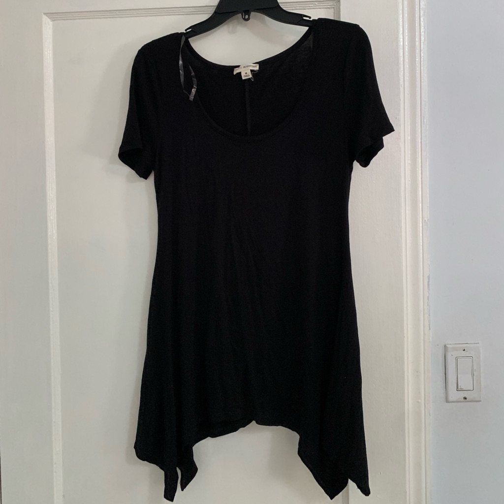 Zenana Outfitters- Short Sleeve Tee